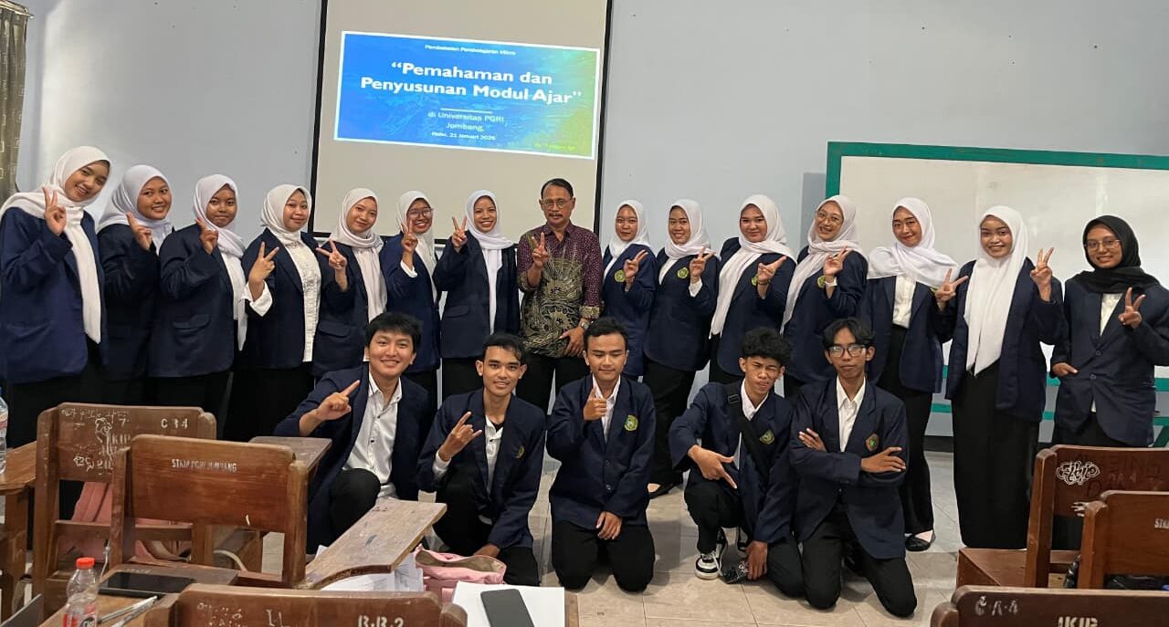 Bekali Calon Pendidik, Universitas PGRI Jombang Gelar Pembekalan Microteaching