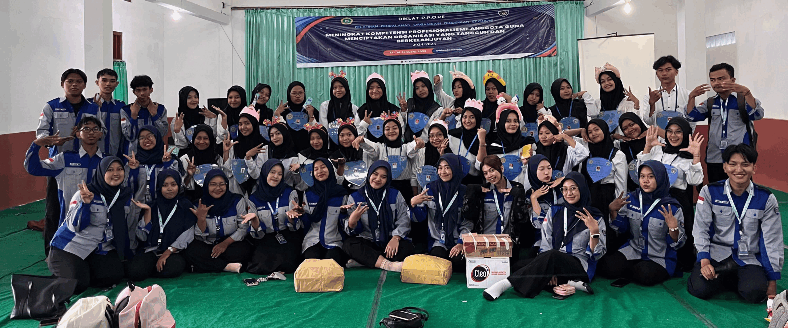 PROGRAM STUDI PENDIDIKAN EKONOMI PROGRAM SARJANA