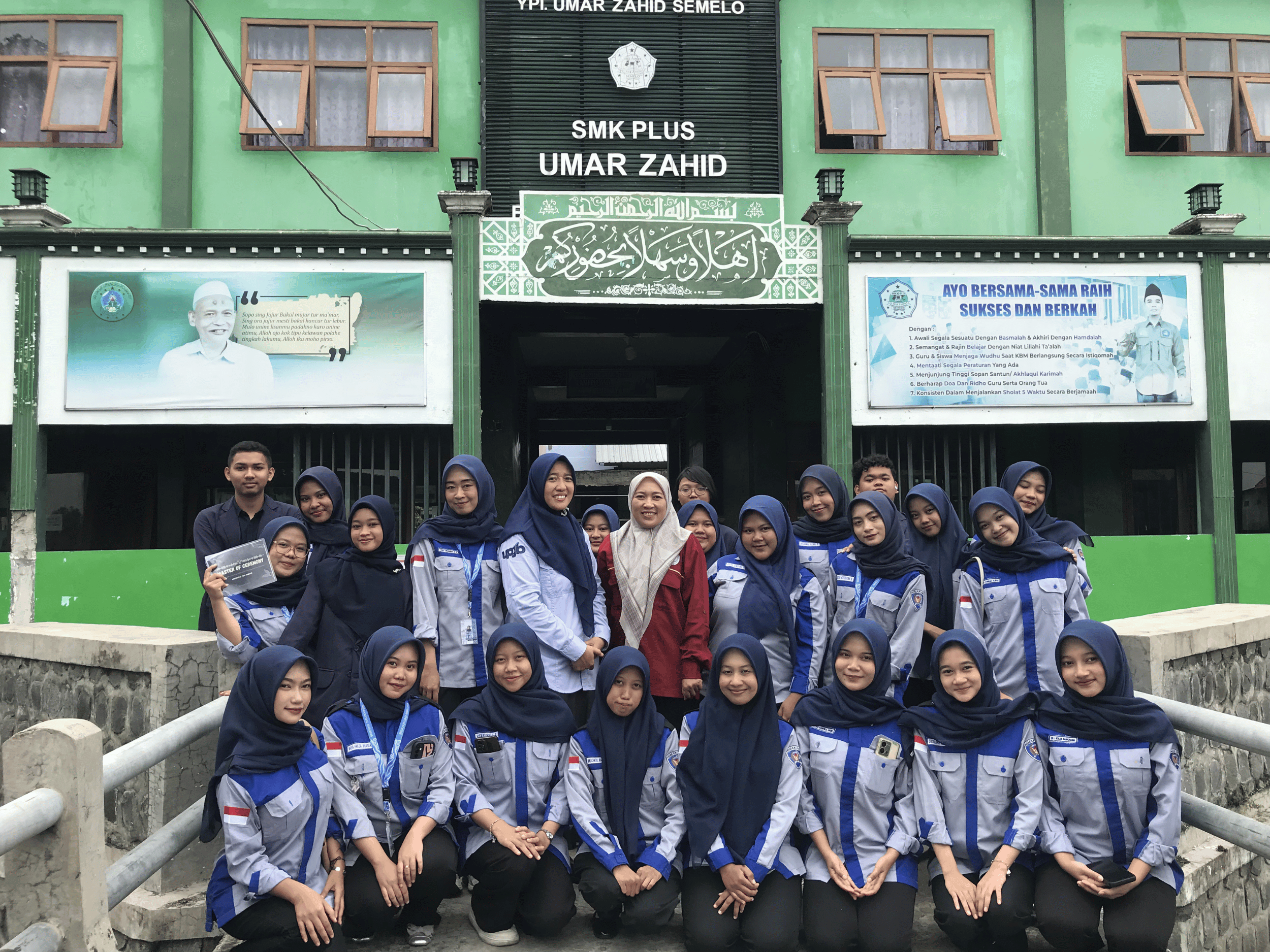 Pererat Silaturahmi, Hima Pendidikan Ekonomi UPJB Gelar Kegiatan “Go to School” di SMK Plus Umar Zahid